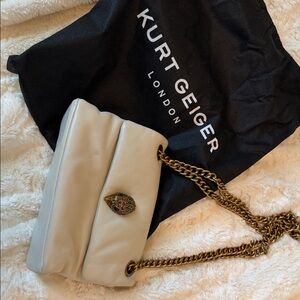 Kurt Geiger Off-White Shoulder Bag with Gold Chain (Never Worn)